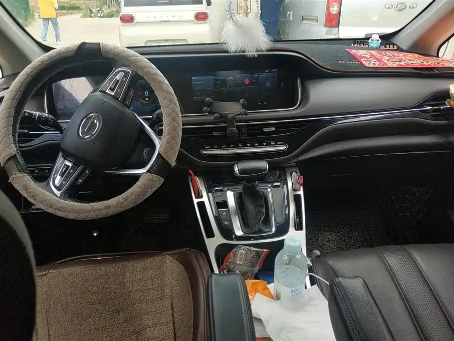 GAC Motor Trumpchi M6 2019 — фото 11