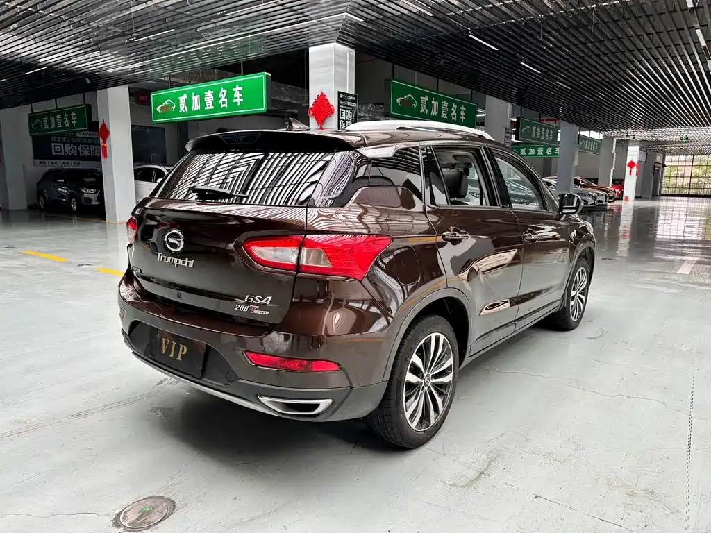 GAC Motor Trumpchi GS4 2015 — фото 7