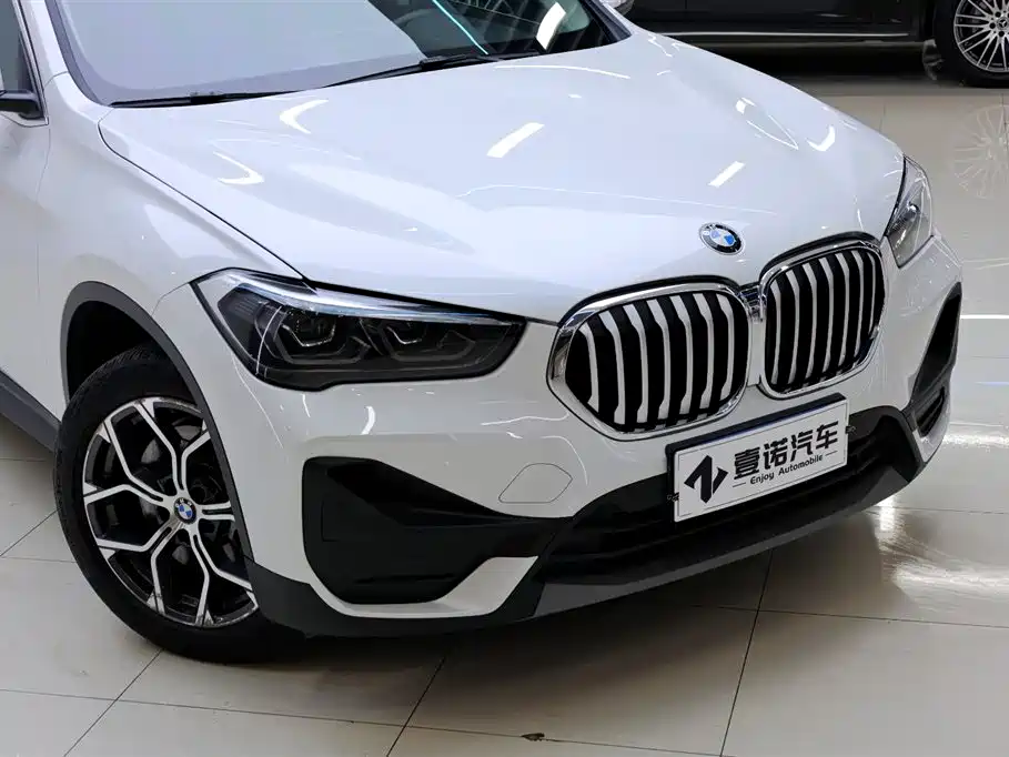 BMW X1 2021 — фото 11