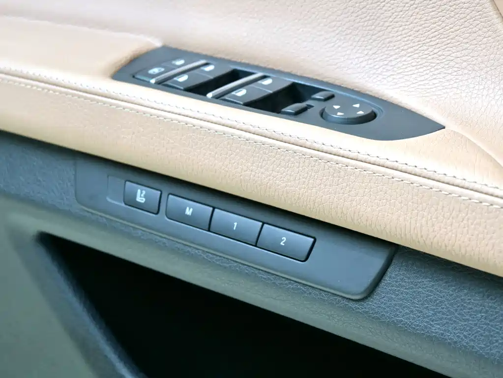BMW 7 Series 2014 — фото 22