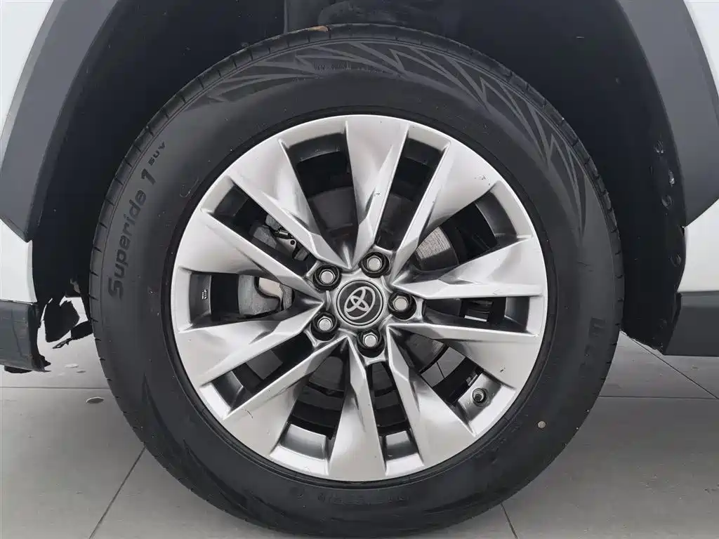 Toyota Wildlander 2021 — фото 17