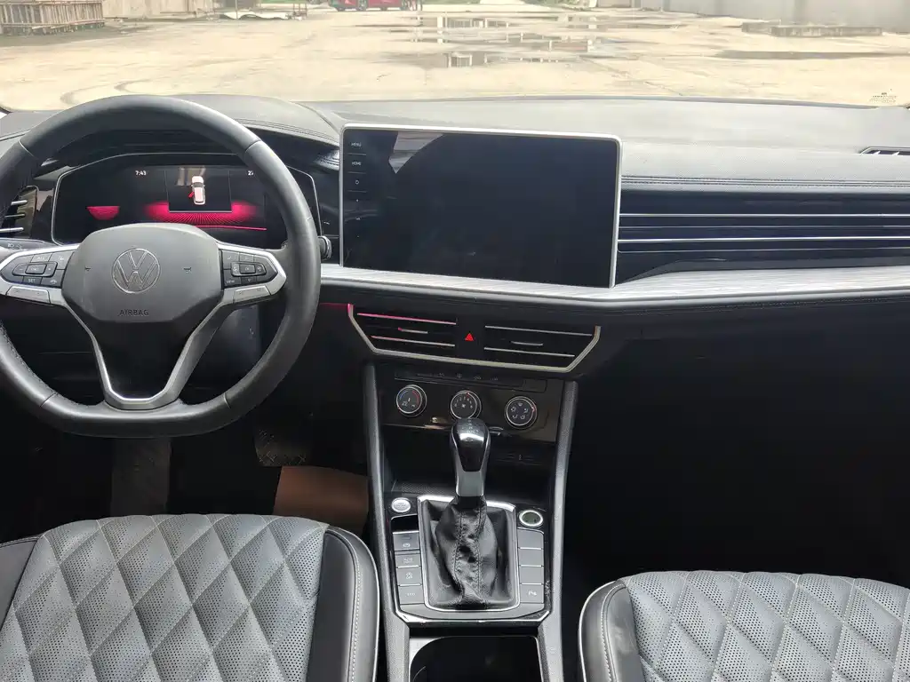 Volkswagen Sagitar 2024