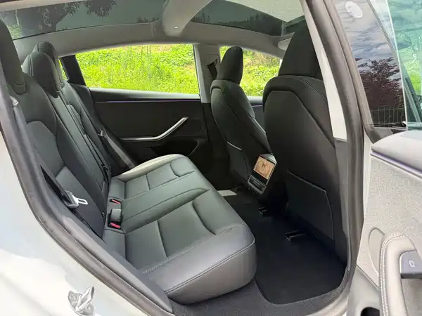 Tesla Model 3 2026