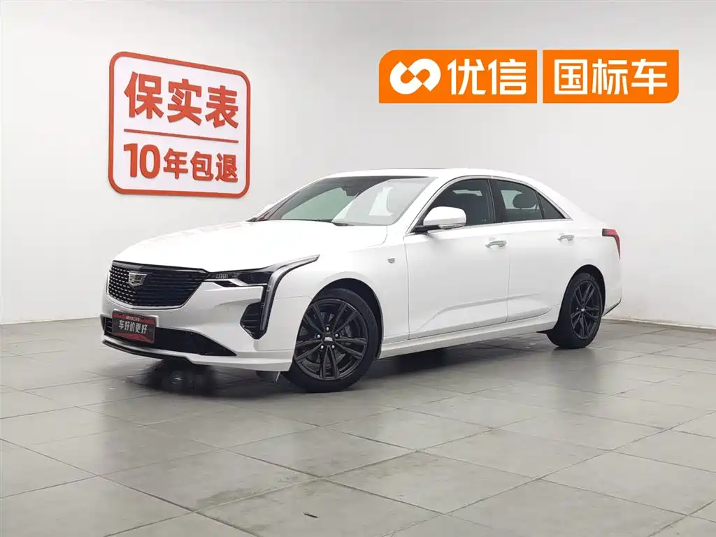 Cadillac CT4 2022 — фото 1