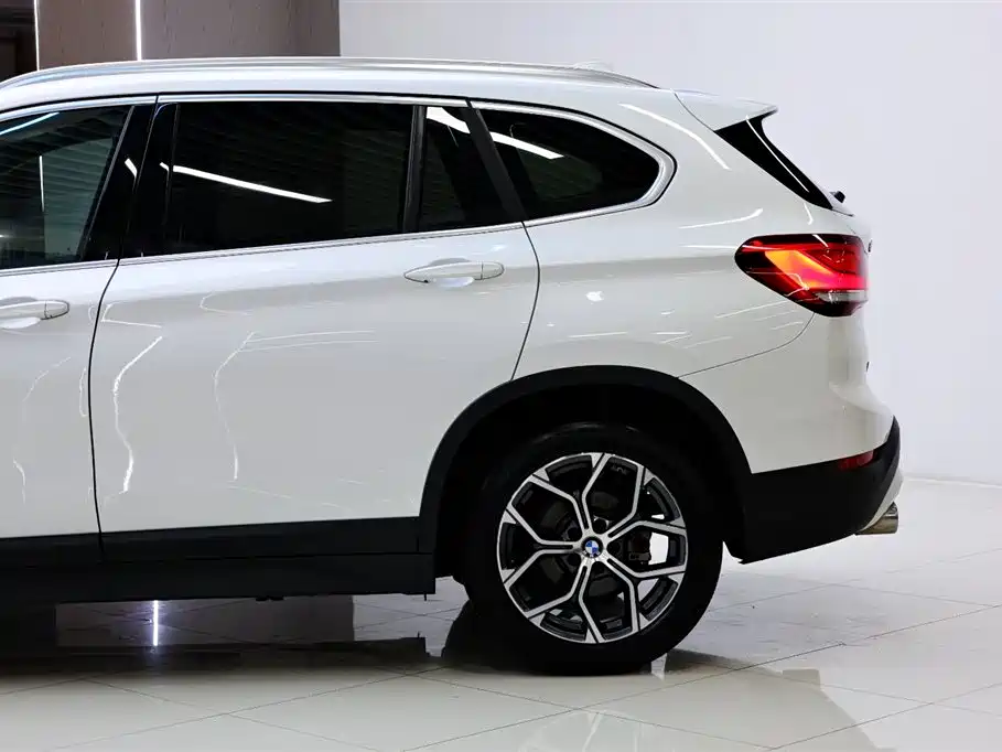 BMW X1 2021
