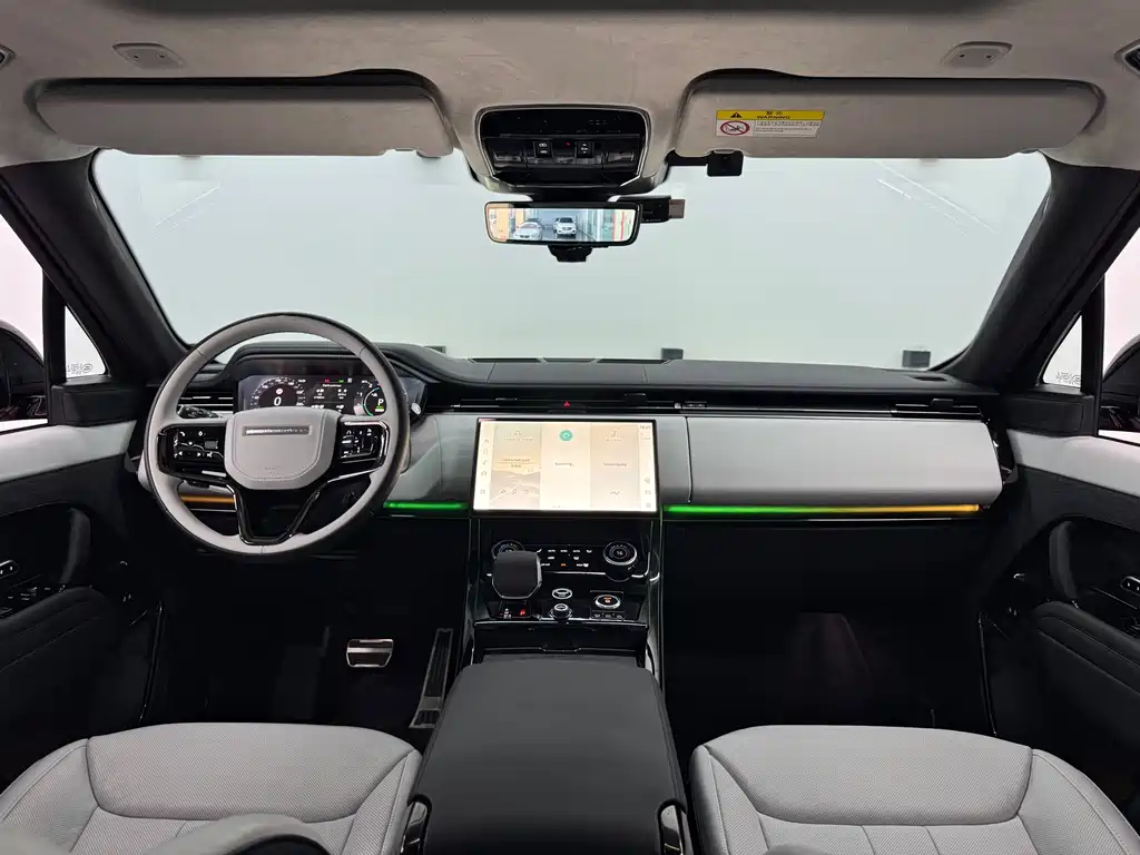 Land Rover Sport PHEV 2025 — фото 7