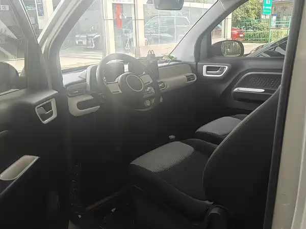 Wuling Hongguang MINIEV 2024