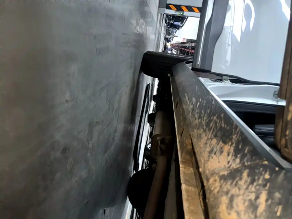 Geely Boyue 2018 — фото 21