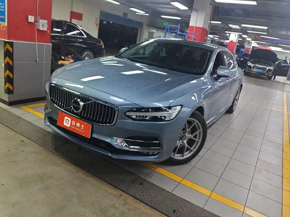 Volvo S90 2020 — фото 1