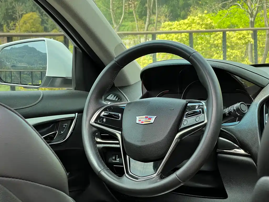 Cadillac ATS-L 2017 — фото 8