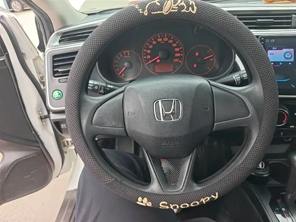 Honda City 2016 — фото 11