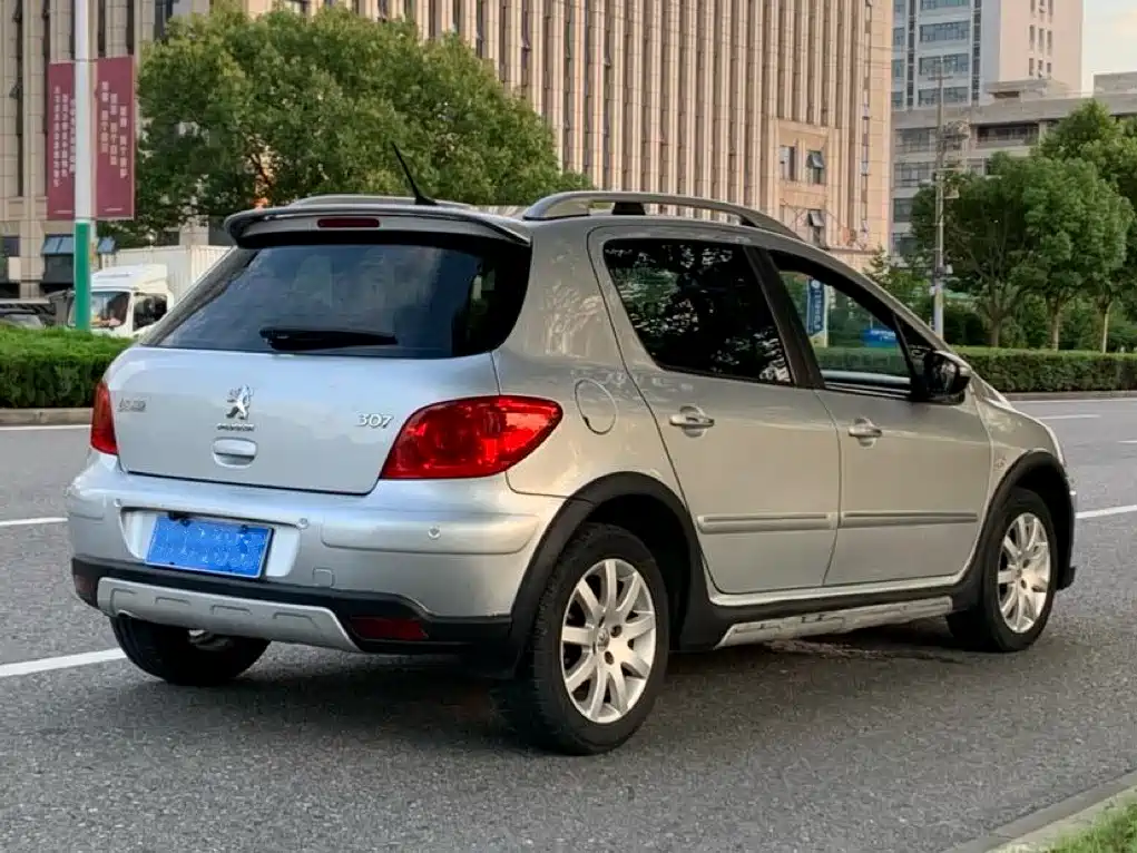 Peugeot 307 2015 — фото 3