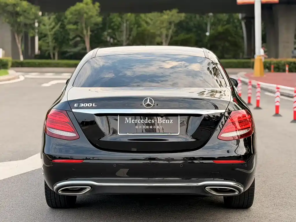 Mercedes-Benz E-Class 2018 — фото 5