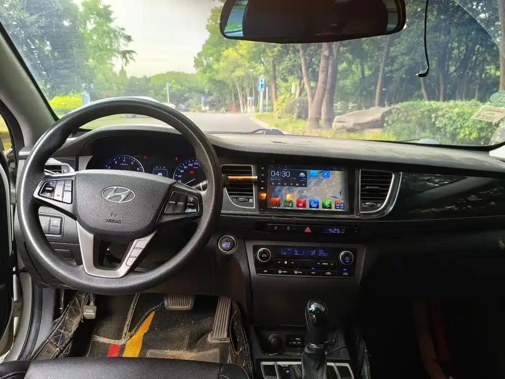 Hyundai Mistra 2015 — фото 9