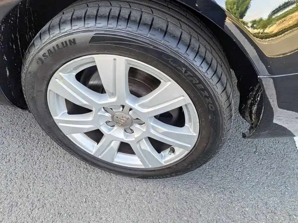 Audi A6L 2011
