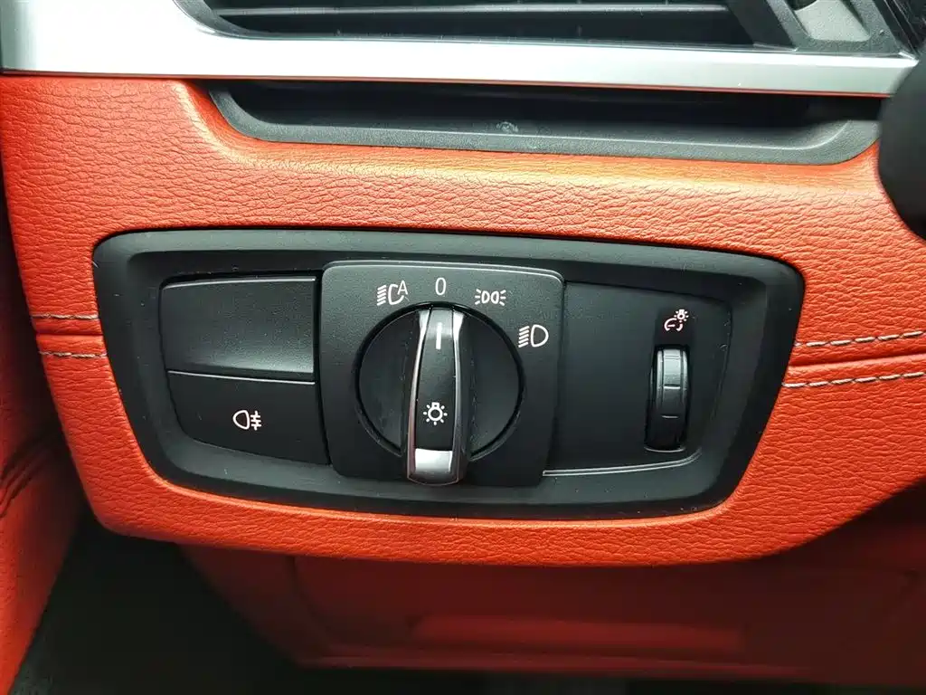 BMW X2 2021 — фото 21