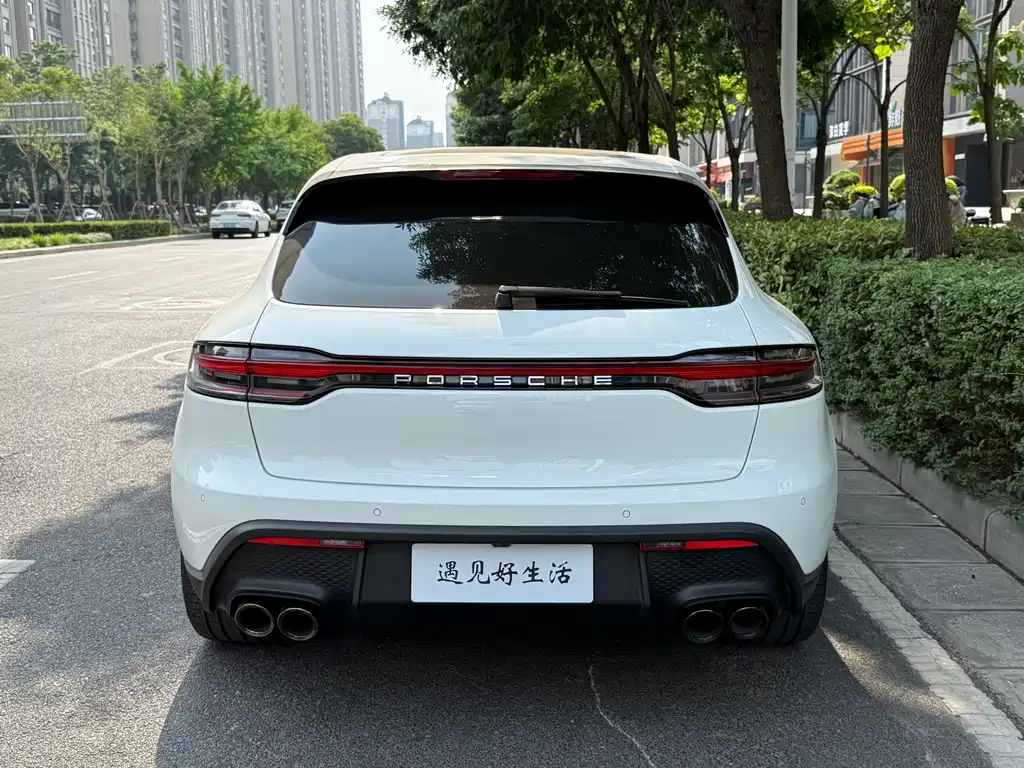 Porsche Macan 2022 — фото 9