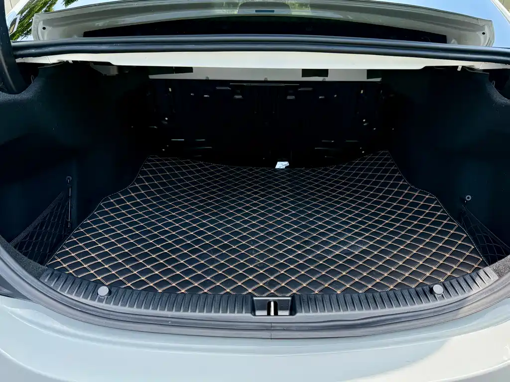 Mercedes-Benz C-Class 2021 — фото 19
