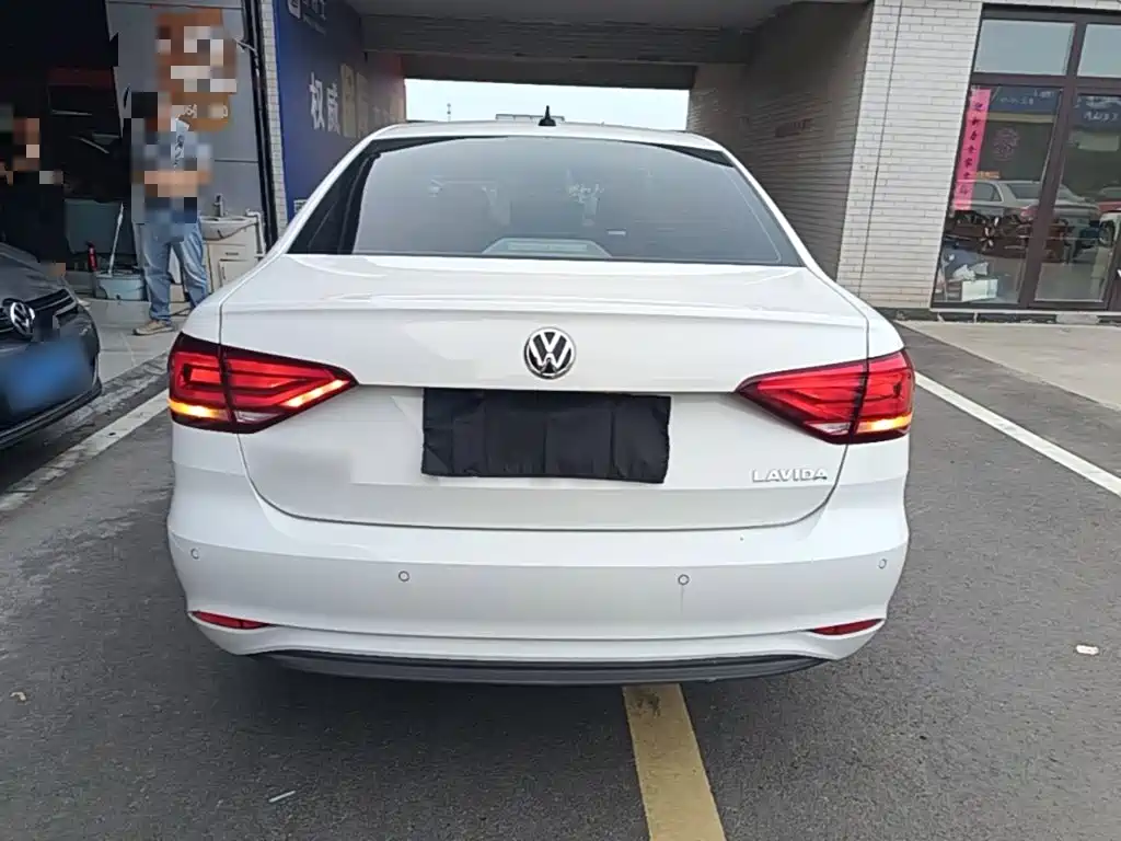Volkswagen Lavida 2021