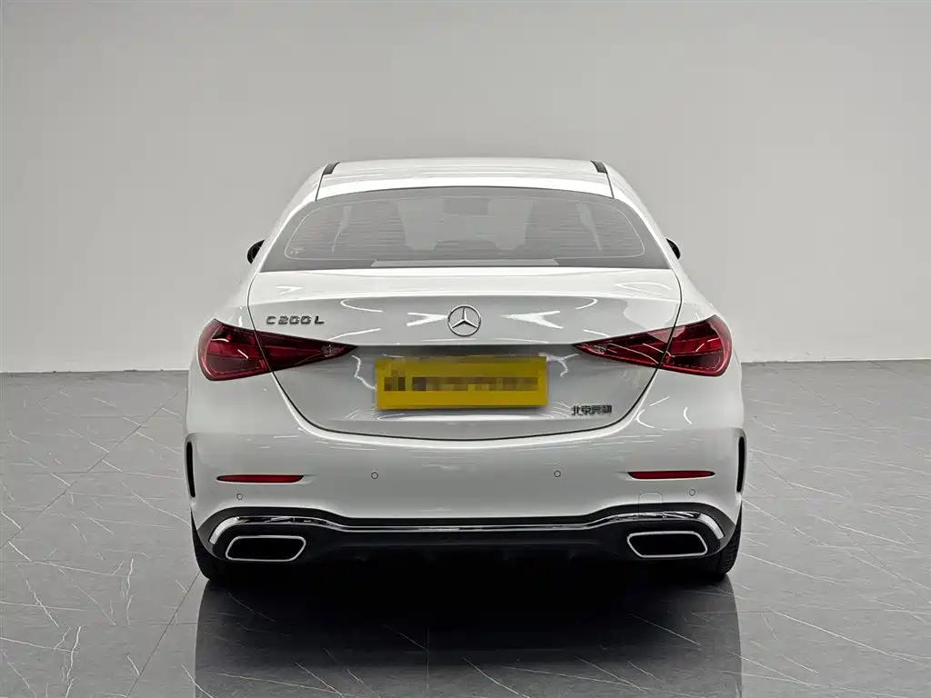 Mercedes-Benz C-Class 2023 — фото 5