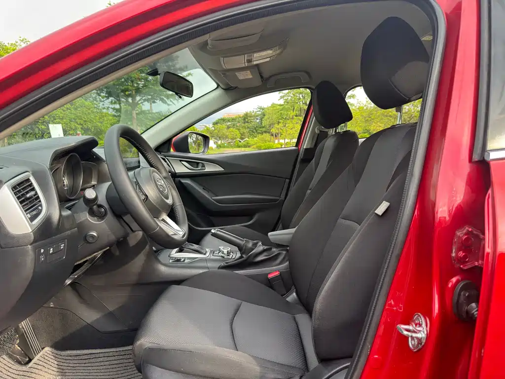 Mazda 3 Angkesela 2019