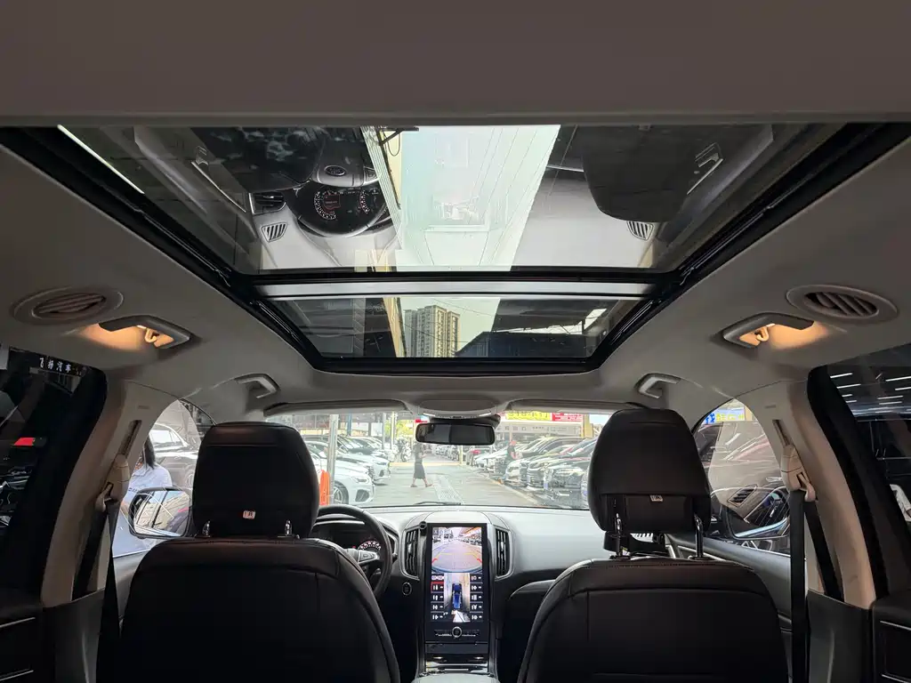 Ford Edge 2020 — фото 19