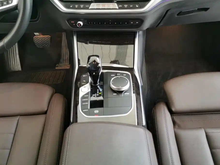 BMW 3 Series 2020 — фото 16