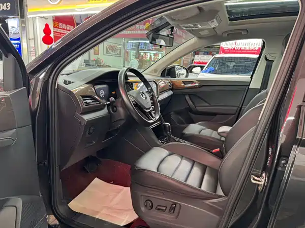 Volkswagen Tharu 2022