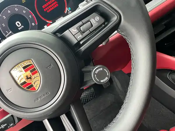 Porsche Cayenne 2024