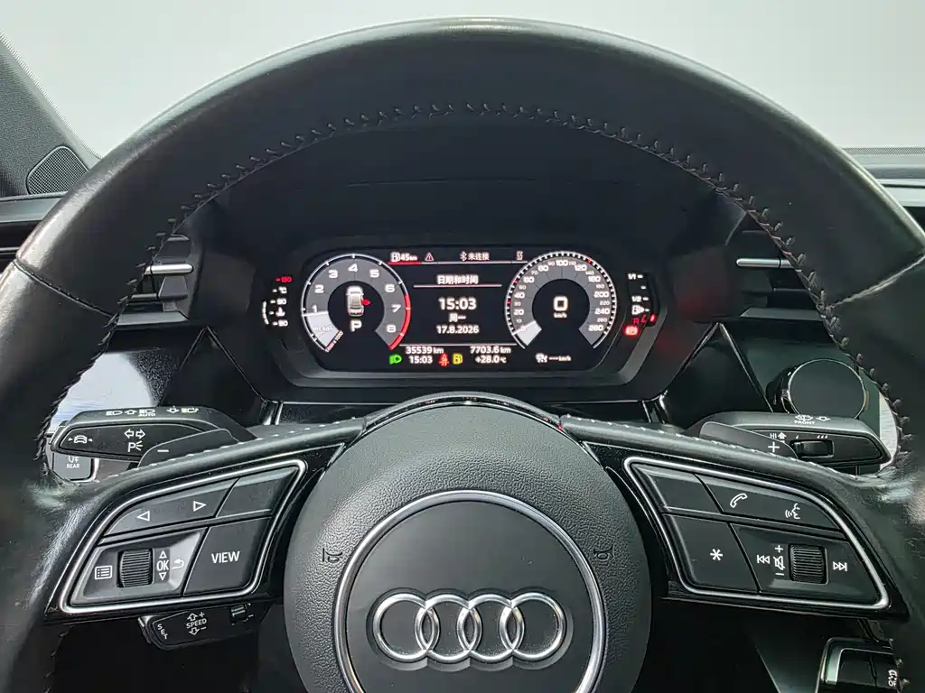 Audi A3 2023 — фото 16