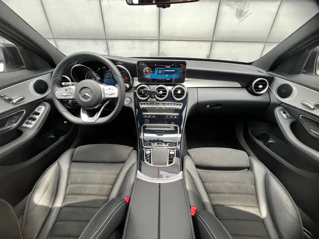 Mercedes-Benz C-Class 2019 — фото 7