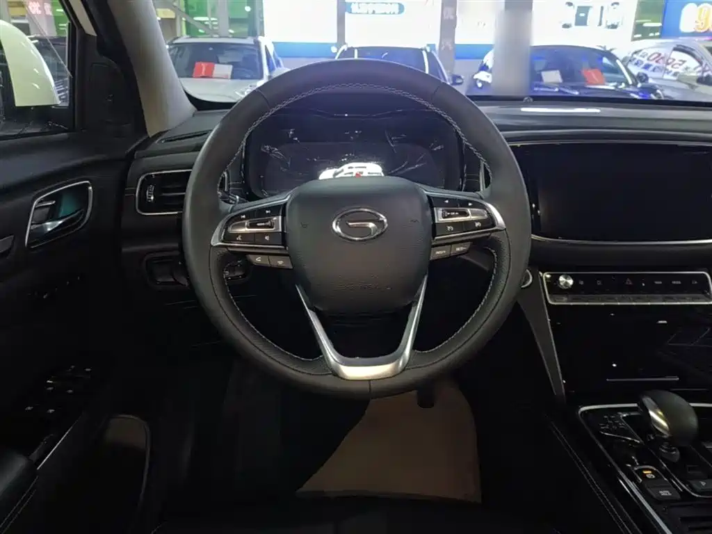 GAC Motor Trumpchi GS8 2020 — фото 11