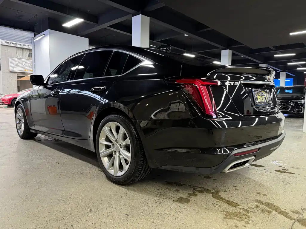 Cadillac CT5 2024 — фото 11