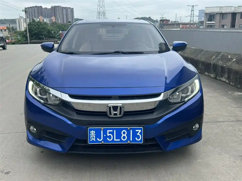 Honda Civic 2018 — фото 2