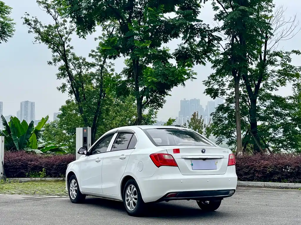 Changan V3 2016 — фото 21
