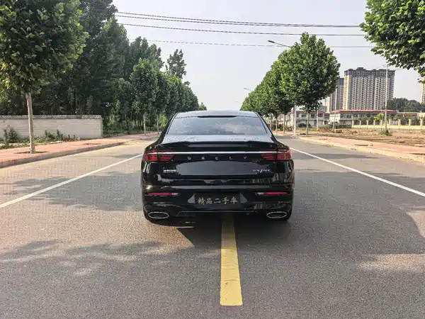Geely Xingrui 2021