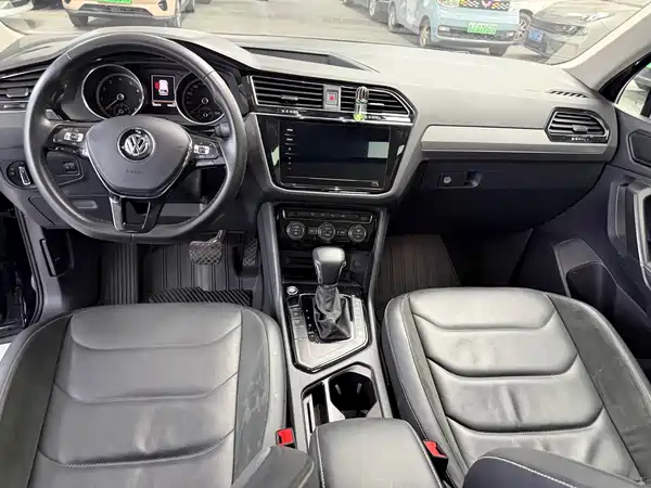 Volkswagen Tiguan L 2020