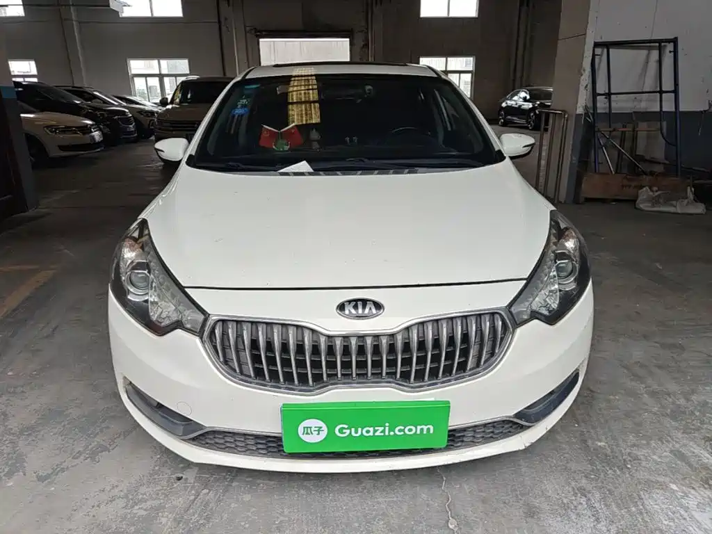 Kia K3 2015
