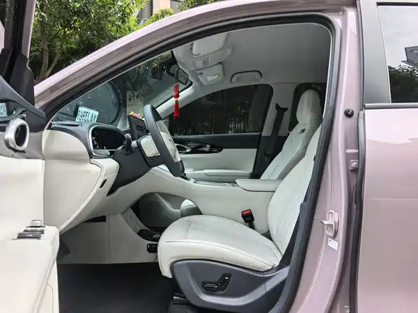 Geely Galaxy Starwish 2025