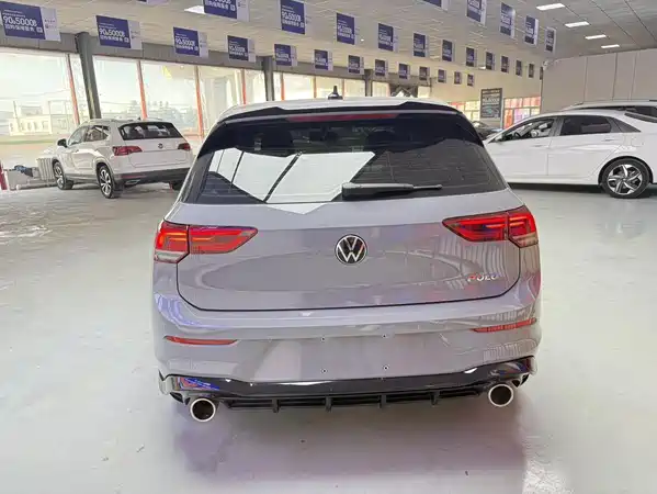 Volkswagen Golf 2022