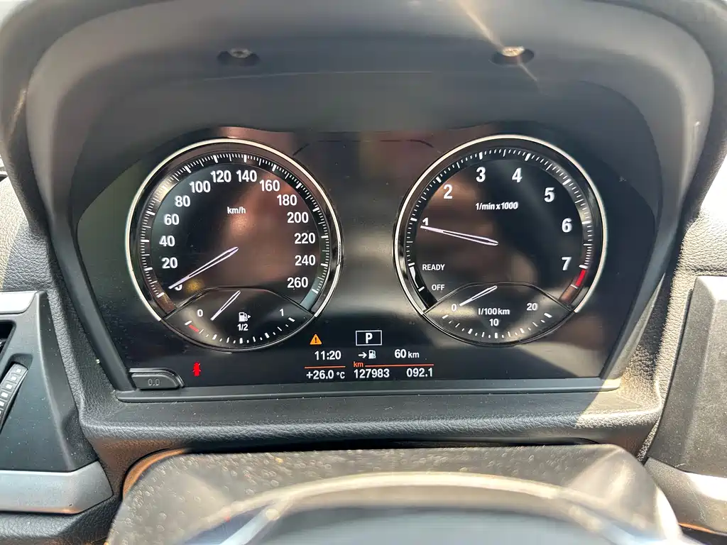 BMW 1 Series 2019 — фото 14