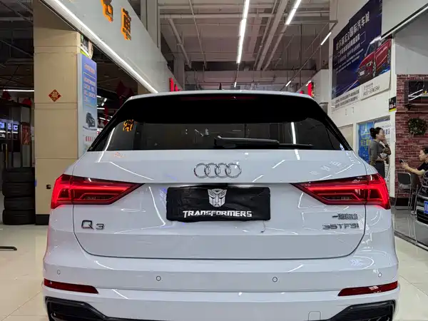 Audi Q3 2022