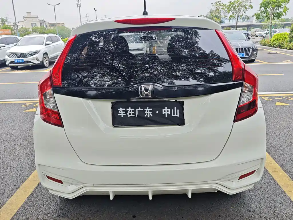 Honda Fit 2018 — фото 20