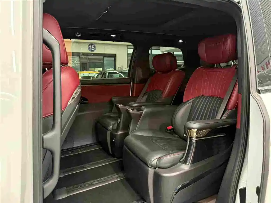GAC Motor Trumpchi M8 2023 — фото 5