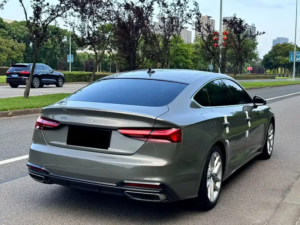 Audi A5 2023 — фото 9