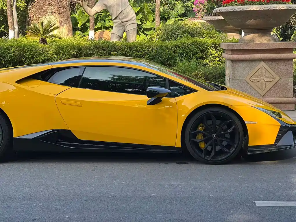 Lamborghini Huracán 2017 — фото 3