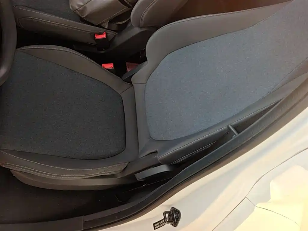 Wuling Nano EV 2022 — фото 15