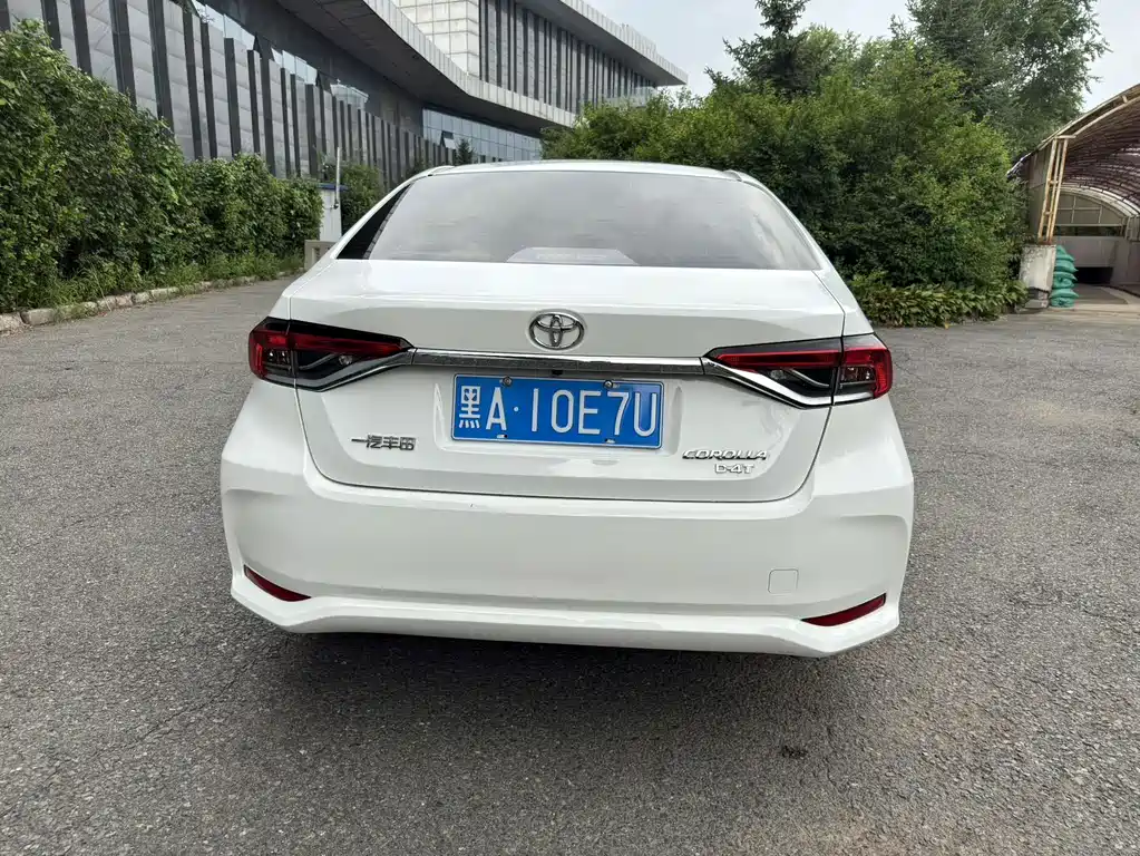 Toyota Corolla 2023 — фото 20