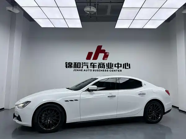 Maserati Ghibli 2015