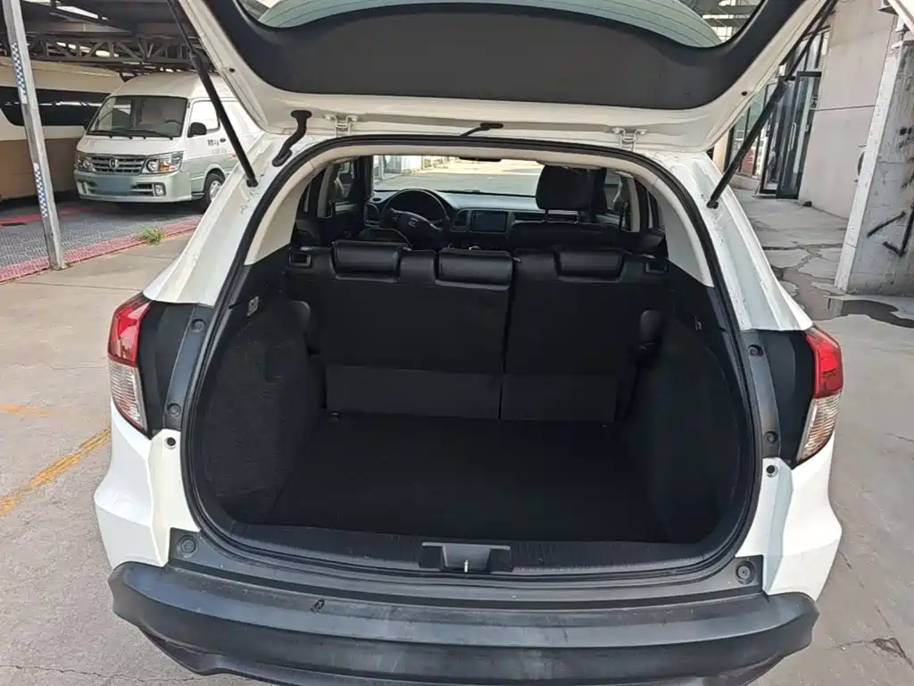 Honda Vezel 2020 — фото 19
